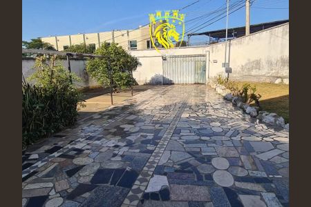 Casa à venda com 190m², 3 quartos e 6 vagas