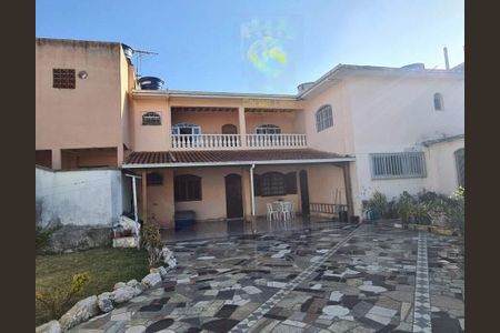 Casa à venda com 190m², 3 quartos e 6 vagas