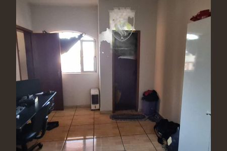 Casa à venda com 190m², 3 quartos e 6 vagas