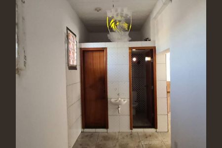 Casa à venda com 190m², 3 quartos e 6 vagas