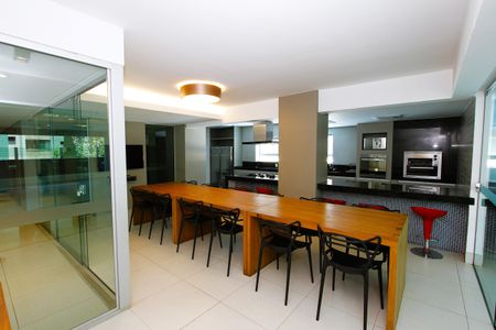 Apartamento à venda com 140m², 4 quartos e 4 vagasÁrea gourmet