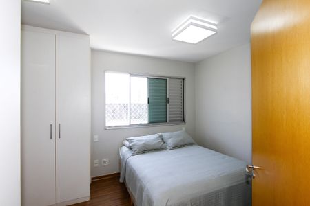 Quarto 1 - Suíte de apartamento à venda com 4 quartos, 140m² em Buritis, Belo Horizonte