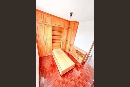 Apartamento à venda com 3 quartos, 75m² em Carlos Prates, Belo Horizonte