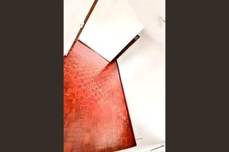 Apartamento à venda com 3 quartos, 75m² em Carlos Prates, Belo Horizonte