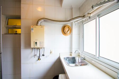 Apartamento à venda com 92m², 1 quarto e 2 vagas Apartamento à venda com 92m², 1 quarto e 2 vagasÁrea de serviço