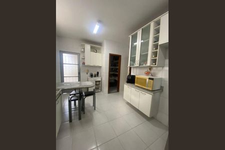 Casa à venda com 283m², 3 quartos e 4 vagasFoto 05