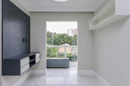 Sala de apartamento para alugar com 2 quartos, 55m² em Parque Assuncao, Taboão da Serra