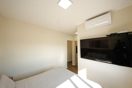 Suíte de apartamento à venda com 3 quartos, 80m² em Vila Ema, São Paulo