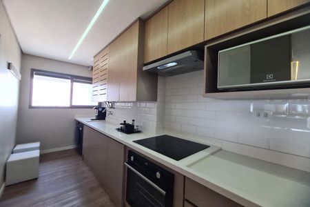 Apartamento à venda com 80m², 2 quartos e 1 vagaÁrea de Serviço