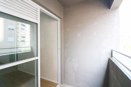 Varanda de kitnet/studio para alugar com 1 quarto, 37m² em Jardim São Luís, São Paulo