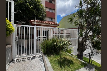Apartamento à venda com 106m², 3 quartos e 2 vagas Apartamento à venda com 106m², 3 quartos e 2 vagasFachada