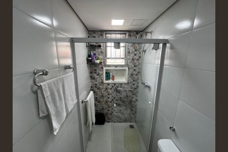 Apartamento à venda com 106m², 3 quartos e 2 vagas Apartamento à venda com 106m², 3 quartos e 2 vagasBanheiro da Suíte