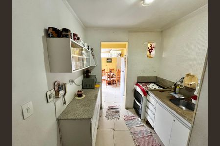 Apartamento à venda com 106m², 3 quartos e 2 vagas Apartamento à venda com 106m², 3 quartos e 2 vagasCozinha