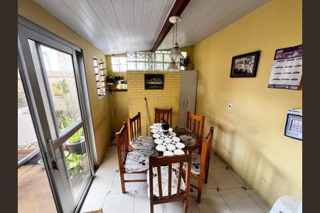 Apartamento à venda com 106m², 3 quartos e 2 vagas Apartamento à venda com 106m², 3 quartos e 2 vagasÁrea gourmet / Lavanderia