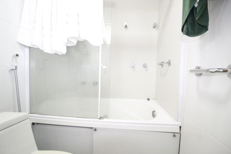 Apartamento para alugar com 208m², 3 quartos e 3 vagasbanheiro suíte 1