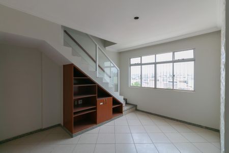 Sala de apartamento para alugar com 3 quartos, 85m² em Vila Cloris, Belo Horizonte