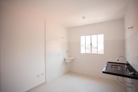 Sala/Cozinha de kitnet/studio para alugar com 1 quarto, 31m² em Carandiru, São Paulo