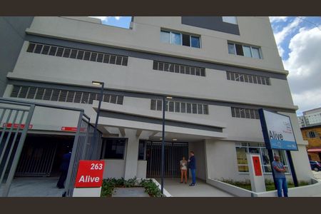 Apartamento para alugar com 48m², 2 quartos e 1 vaga Apartamento para alugar com 48m², 2 quartos e 1 vagaFachada