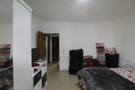 Casa à venda com 210m², 3 quartos e 2 vagasQuarto 2