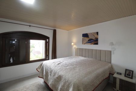 Casa à venda com 210m², 3 quartos e 2 vagasSuíte 1