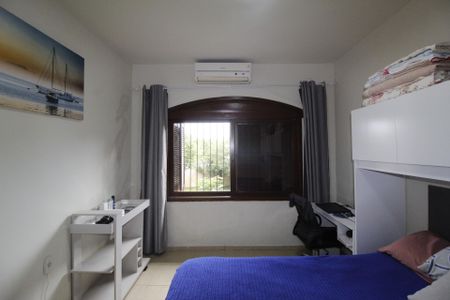 Casa à venda com 210m², 3 quartos e 2 vagasQuarto 3