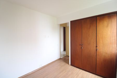 Apartamento para alugar com 77m², 3 quartos e 1 vagaQuarto 2
