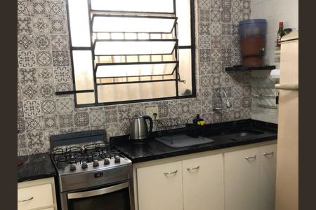 Casa de condomínio à venda com 117m², 3 quartos e 1 vaga