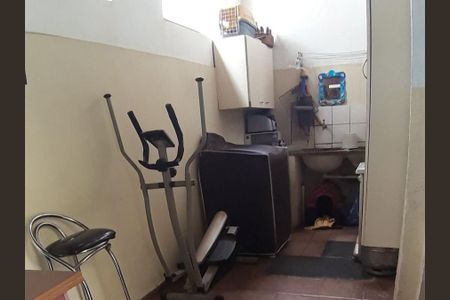 Casa de condomínio à venda com 117m², 3 quartos e 1 vaga