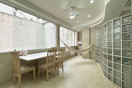 Apartamento à venda com 249m², 3 quartos e 1 vagaCopa