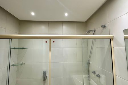 Apartamento à venda com 249m², 3 quartos e 1 vagaBanheiro da Suíte 3