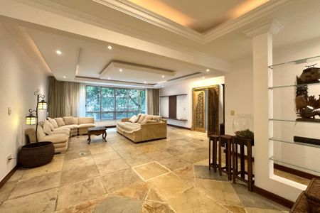 Apartamento à venda com 249m², 3 quartos e 1 vagaSala