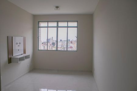 Sala de apartamento para alugar com 3 quartos, 60m² em Cidade Nova, Belo Horizonte