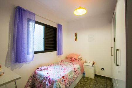 Apartamento à venda com 81m², 3 quartos e 2 vagasQuarto 2