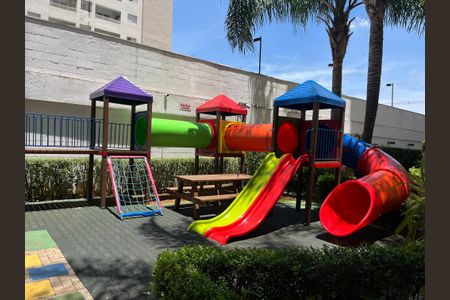 Apartamento para alugar com 44m², 2 quartos e sem vagaÁrea comum - Playground