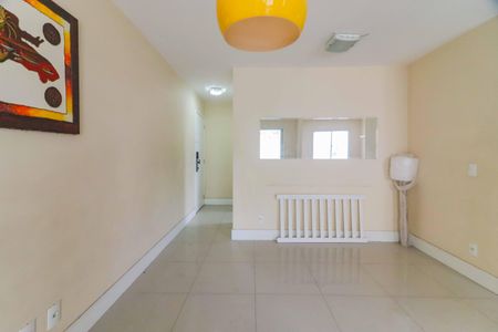 Apartamento para alugar com 95m², 3 quartos e 2 vagasSala