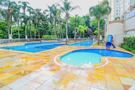 Apartamento para alugar com 95m², 3 quartos e 2 vagasÁrea comum - Piscina