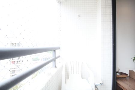 Sacada de apartamento à venda com 2 quartos, 65m² em Santo Amaro, São Paulo