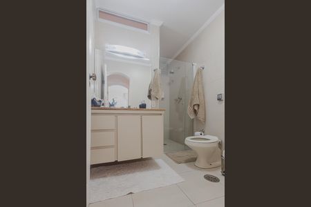 Apartamento à venda com 258m², 4 quartos e 2 vagasBanheiro