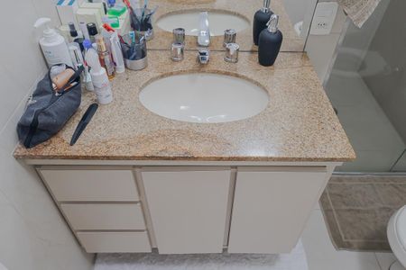 Apartamento à venda com 258m², 4 quartos e 2 vagasBanheiro