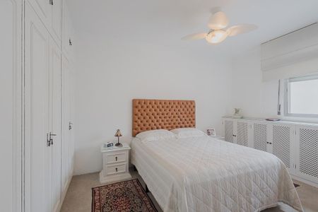 Apartamento à venda com 258m², 4 quartos e 2 vagasSuíte 1