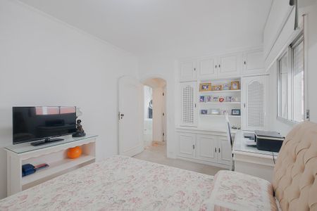 Apartamento à venda com 258m², 4 quartos e 2 vagasSuíte 2