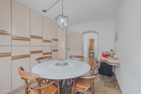 Apartamento à venda com 258m², 4 quartos e 2 vagasCozinha - Copa