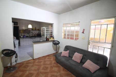 Casa à venda com 120m², 5 quartos e 1 vagaSala Casa 2