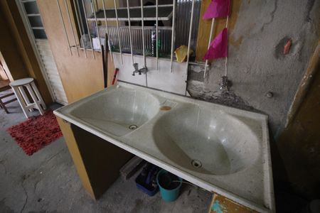 Casa à venda com 120m², 5 quartos e 1 vagaÁrea de Serviço Casa 2