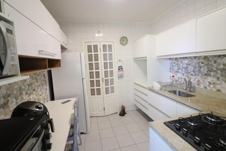 Apartamento para alugar com 64m², 2 quartos e 1 vagaCozinha e Área de Serviço