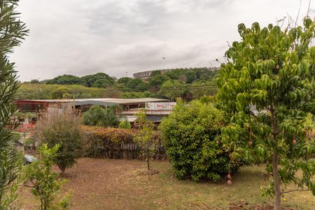 Casa à venda com 280m², 4 quartos e 4 vagasEntrada