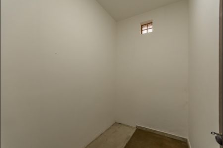 Casa à venda com 280m², 4 quartos e 4 vagasSuíte - Closet