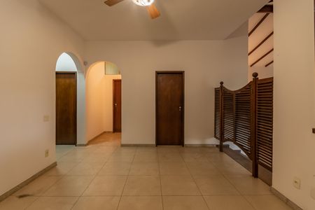 Casa à venda com 280m², 4 quartos e 4 vagasCopa