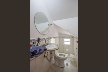 Casa à venda com 110m², 3 quartos e 3 vagasLavabo