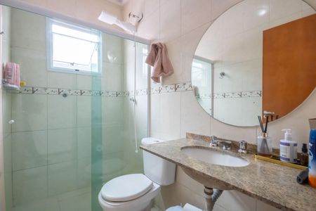 Casa à venda com 110m², 3 quartos e 3 vagasBanheiro 2